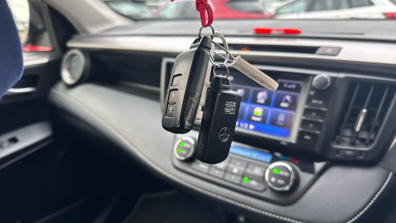 Toyota RAV4 2.5 VVT-i Hybrid Business Ed Plus TSS 5dr CVT 2WD Hybrid Estate